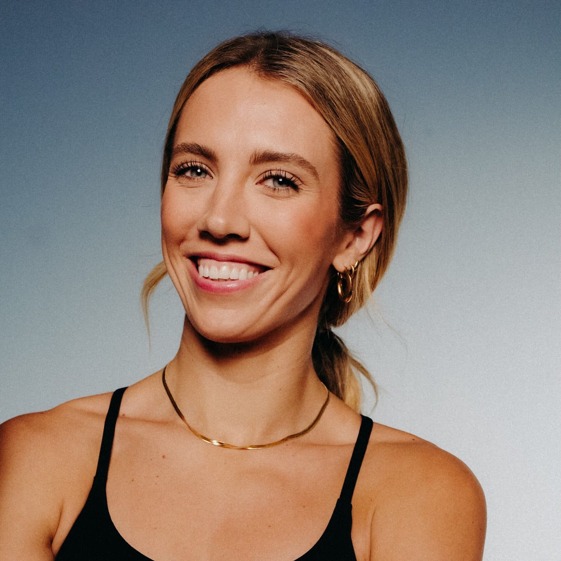 Lexie Hull Keynote Speaker Booking Agent